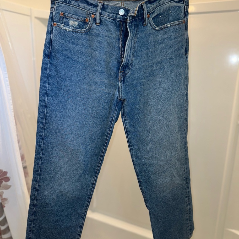 Abercrombie Medium Wash Athletic Loose Jeans